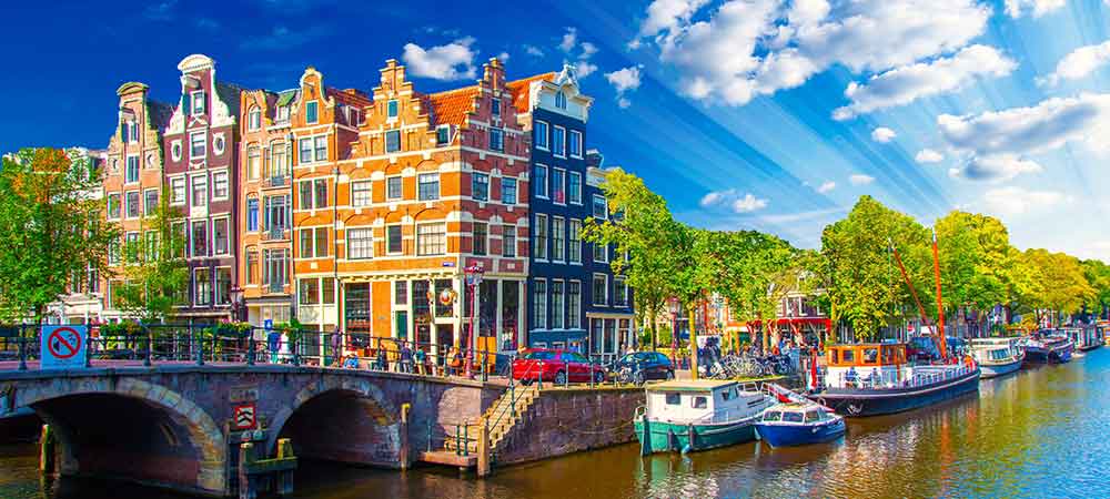 Equinix expands in Amsterdam to support increased interconnection needs