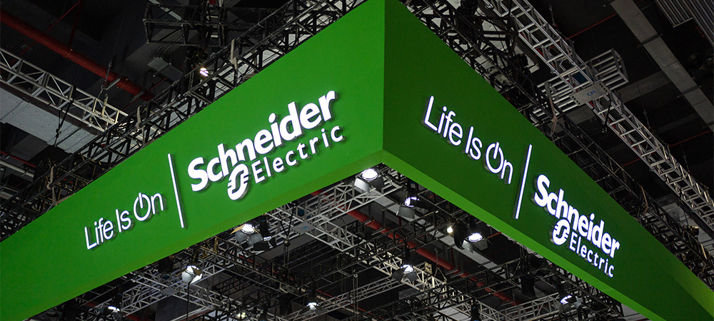 Schneider Electric reveals revamped data centre White Space portfolio for efficient AI and high-density applications