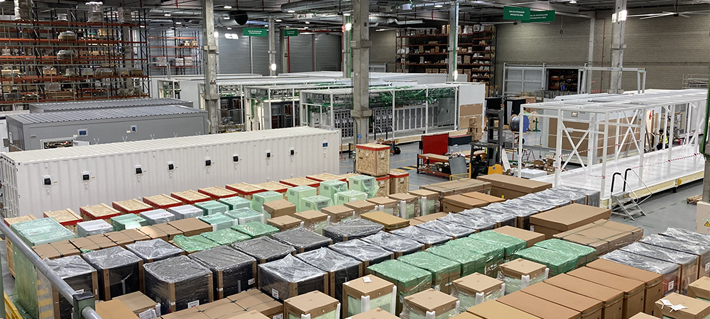 Schneider Electric increases production capacity at its largest data centre factory in Europe